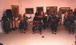 dance2.jpg (42802 bytes)